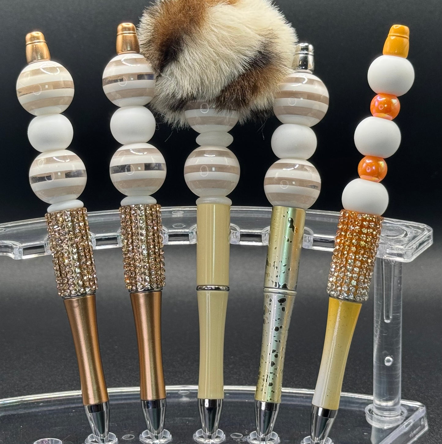 Blistering Beige / Beige and Bling