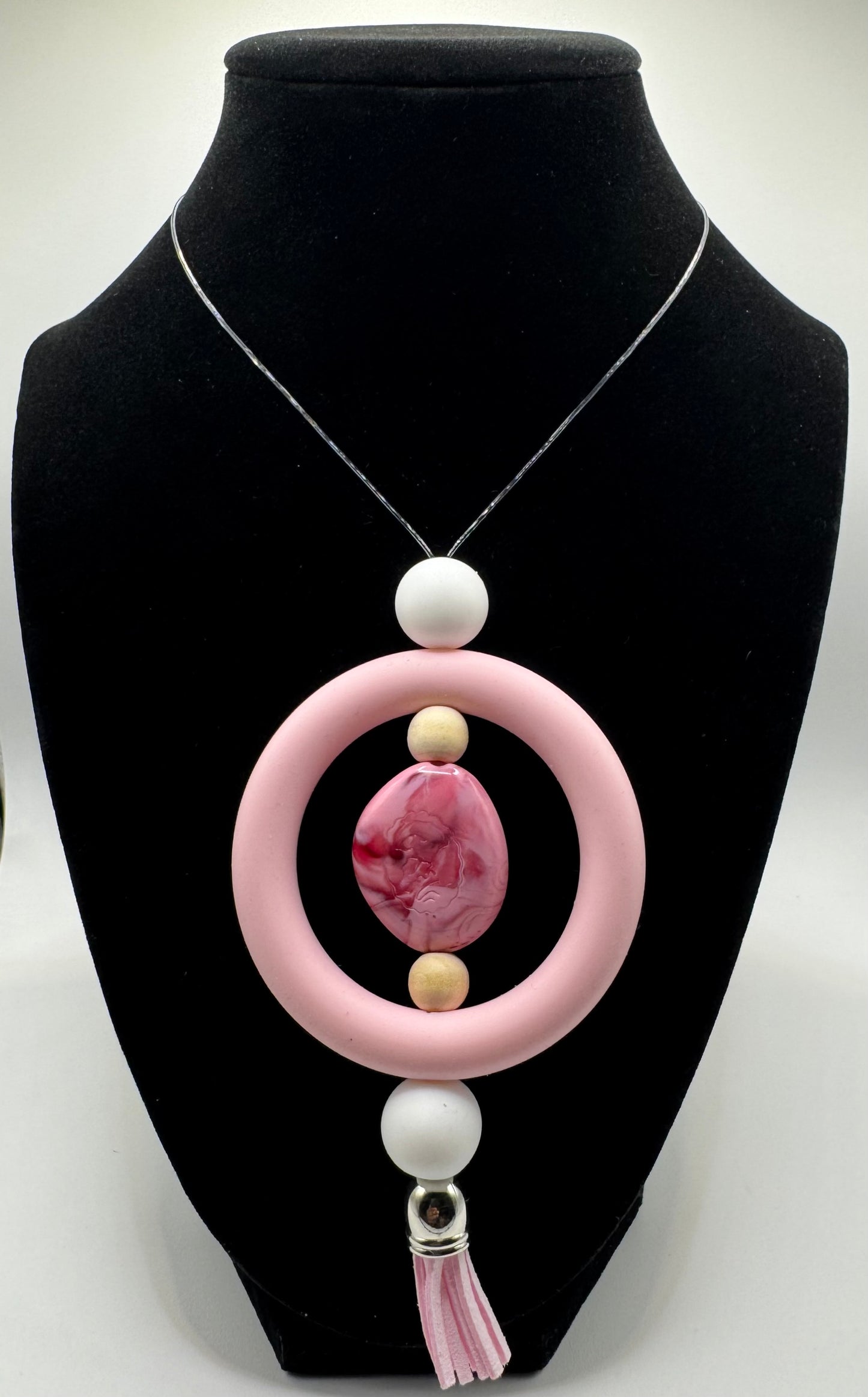 Notice Me Necklaces / Pink Stone