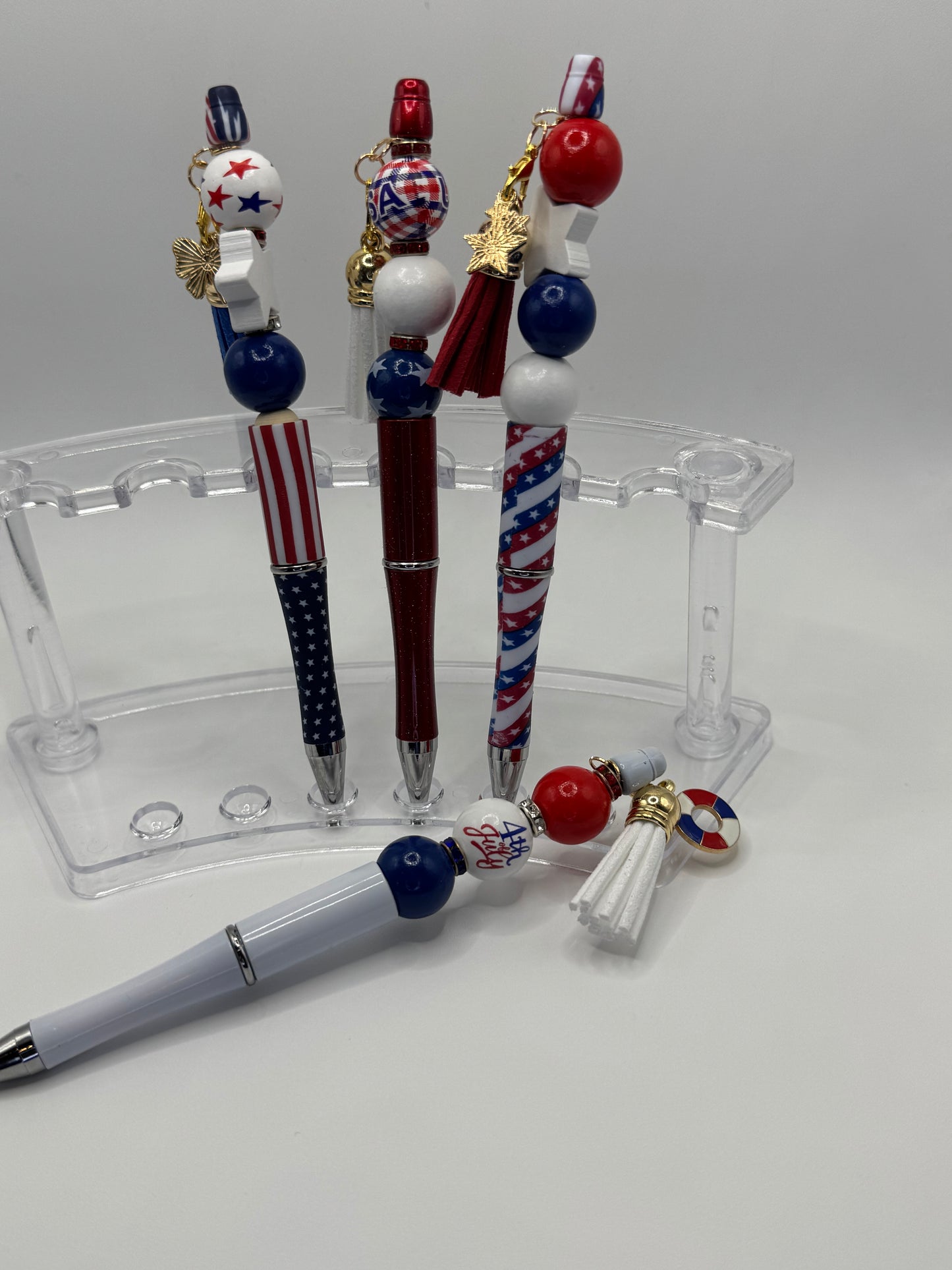 Patriotic Pens / White, White Tassel & White 4th of July