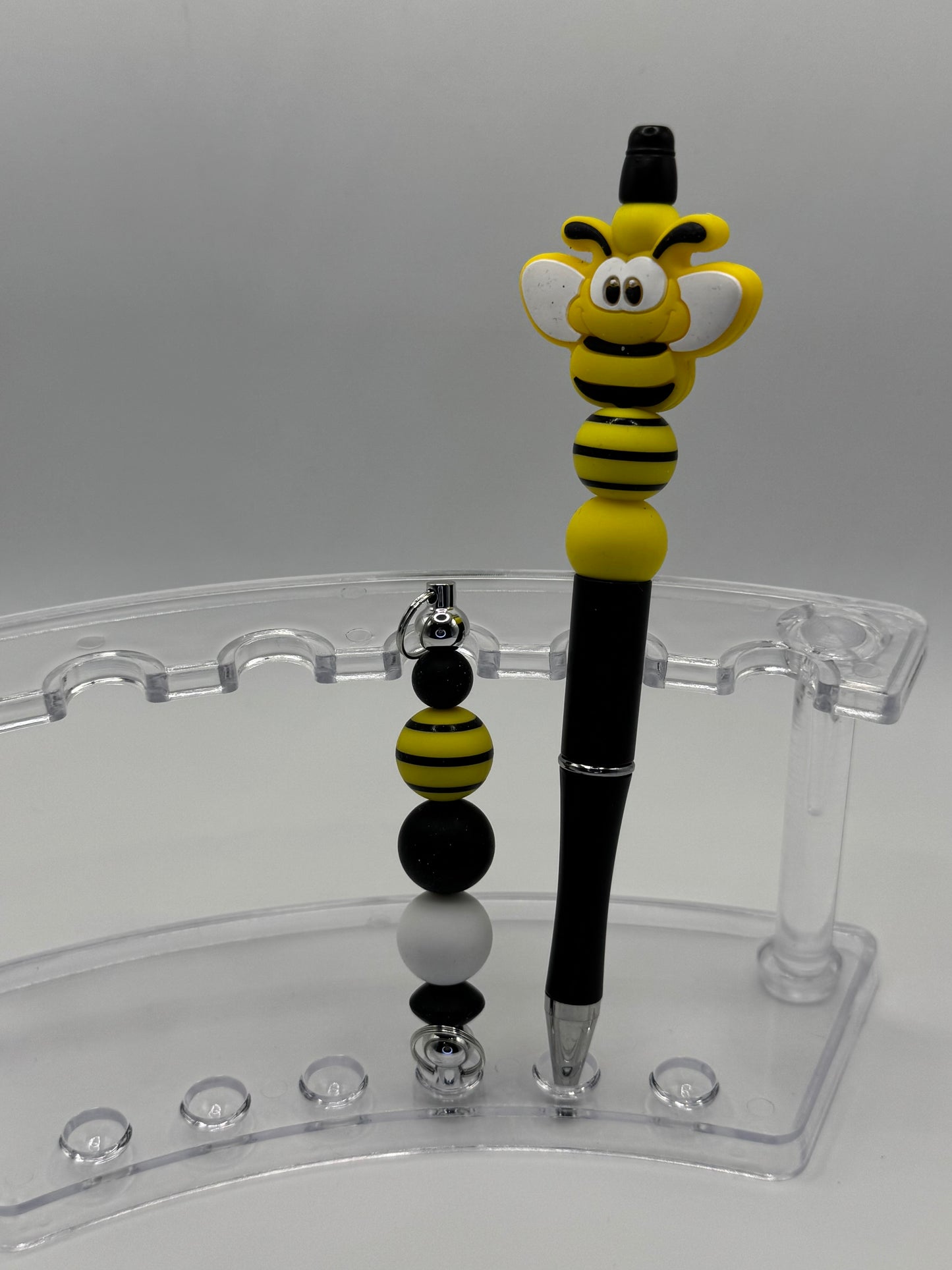 Pen & Pullie / Bumble Bee