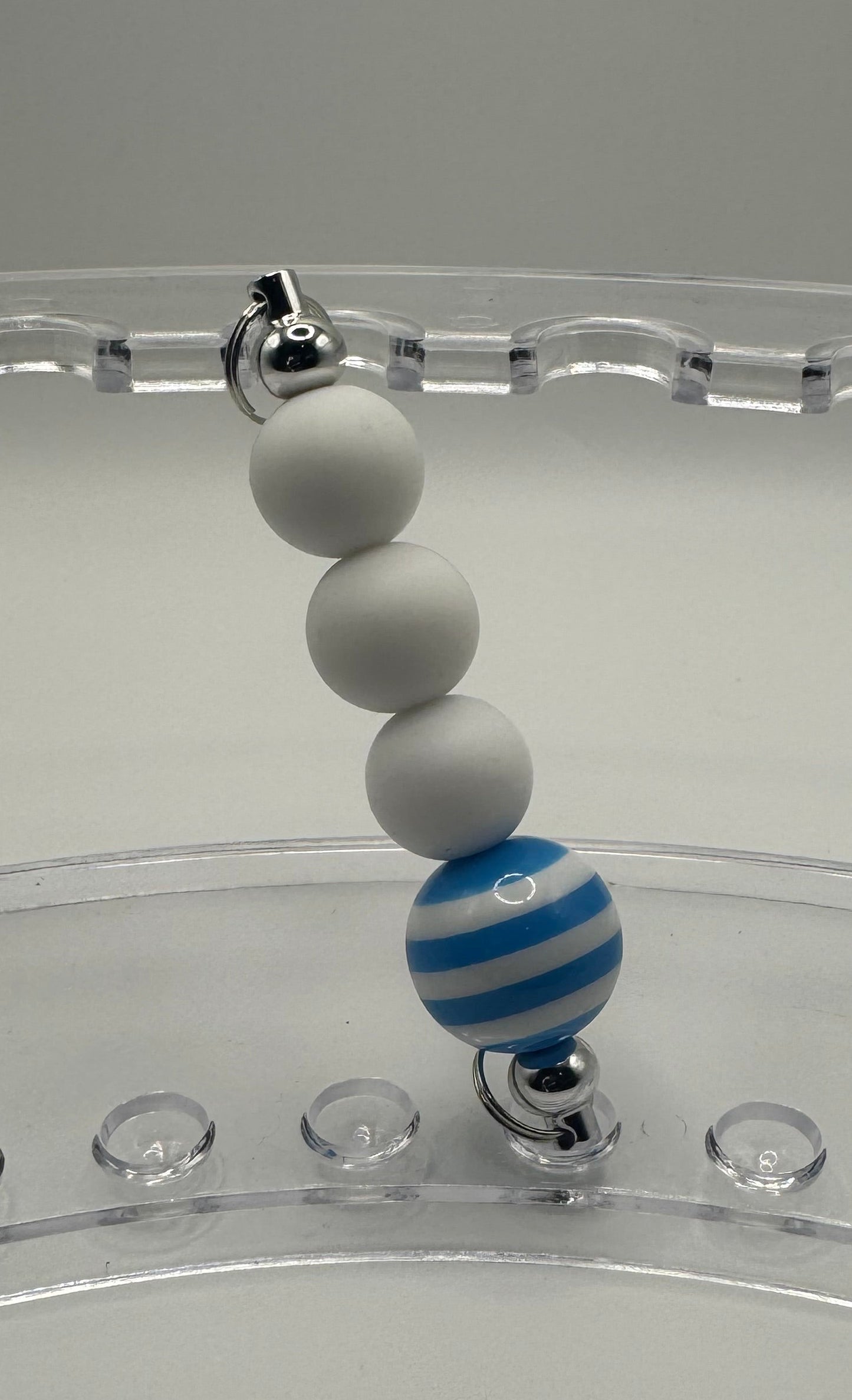 Pullie - Blue & White Lines 1