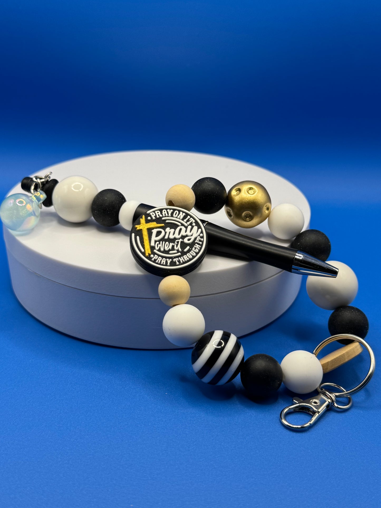 Wristlets & Pen Set / Pray On It