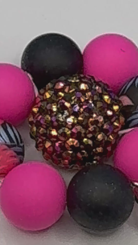 Pullie - Big Pink & Black Sparkle Circle