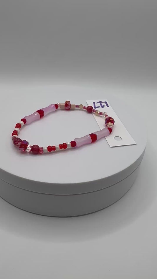 Bright-Full Bracelets / Red, White Pearl